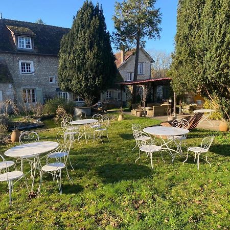 Une Vie En Rose Pressagny-lʼOrgeuilleux Dış mekan fotoğraf